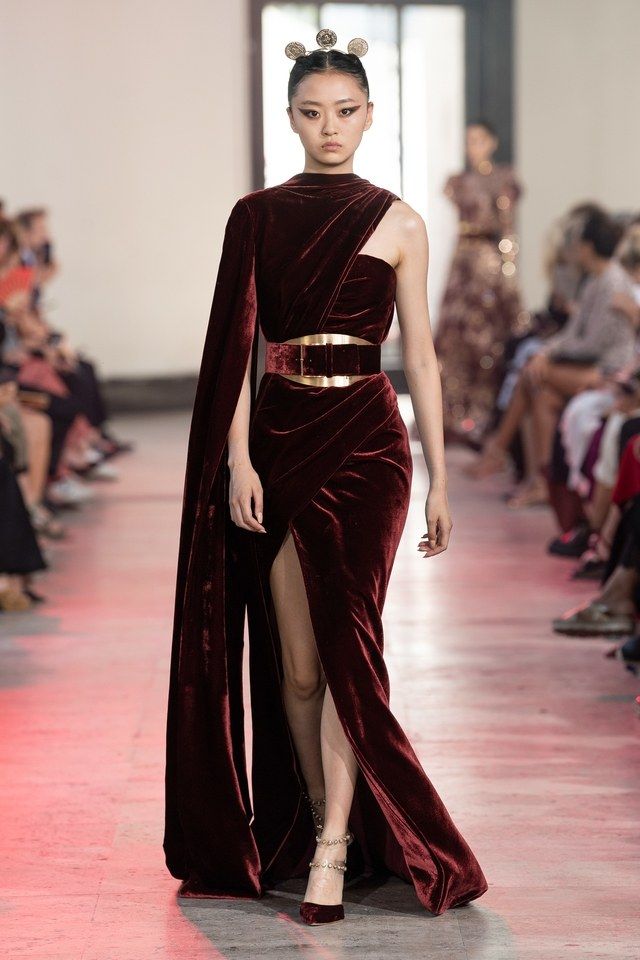 IS HAUTE IN COUTURE LEGIT? A Breakdown! Fashion Manufacturing