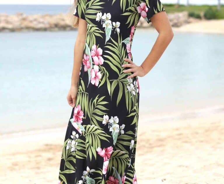 Here's What To Wear In Hawaii In October!